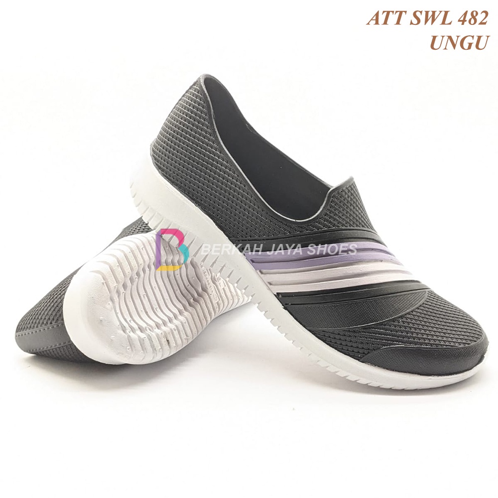 Sepatu Karet Wanita - Sepatu Karet ATT SWL 482 - Sepatu Wanita Karet Slip On Anti Air