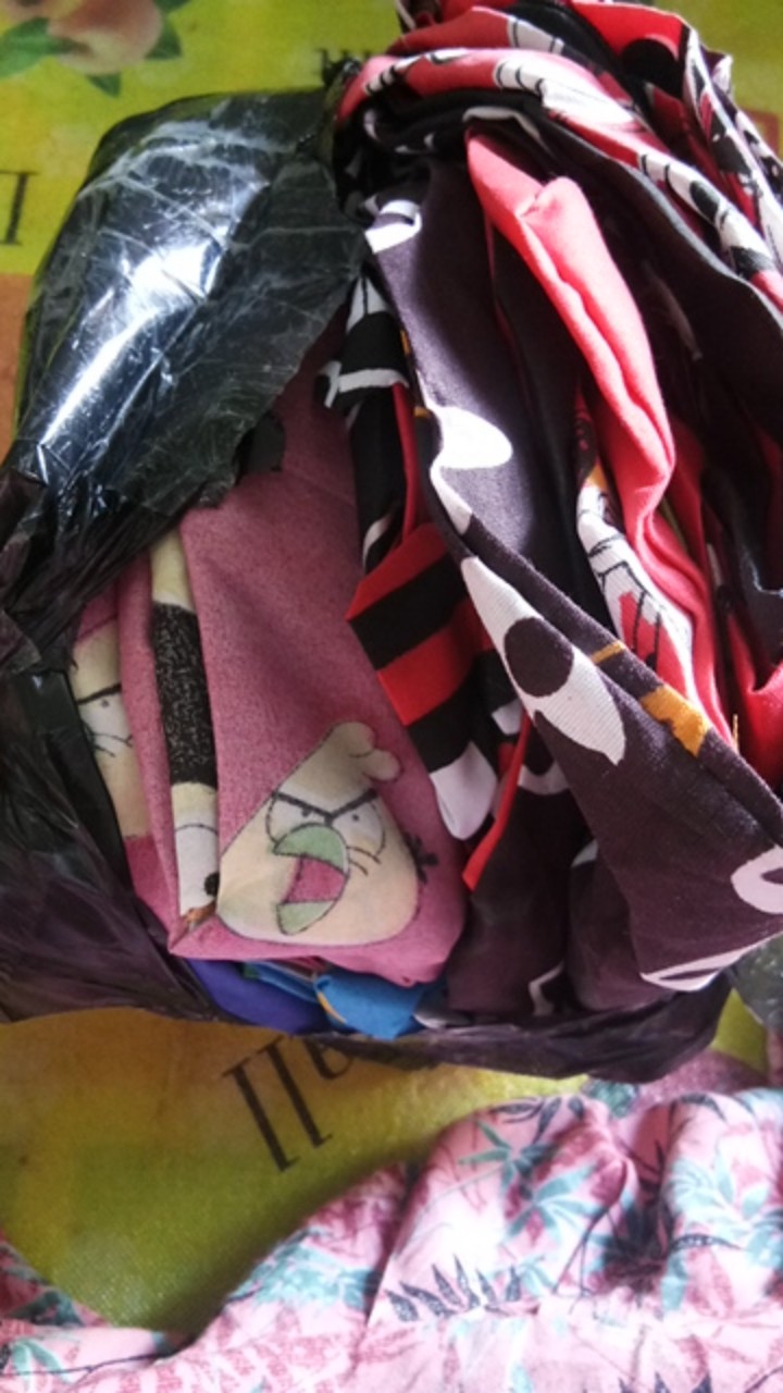 Kain Bantal Guling Sudah Dijahit (bukan Sarung Bantal)