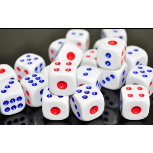 Dadu Mainan PVC Dice Board games Dot Domino Kartu Uno 18mm x 1.8cm