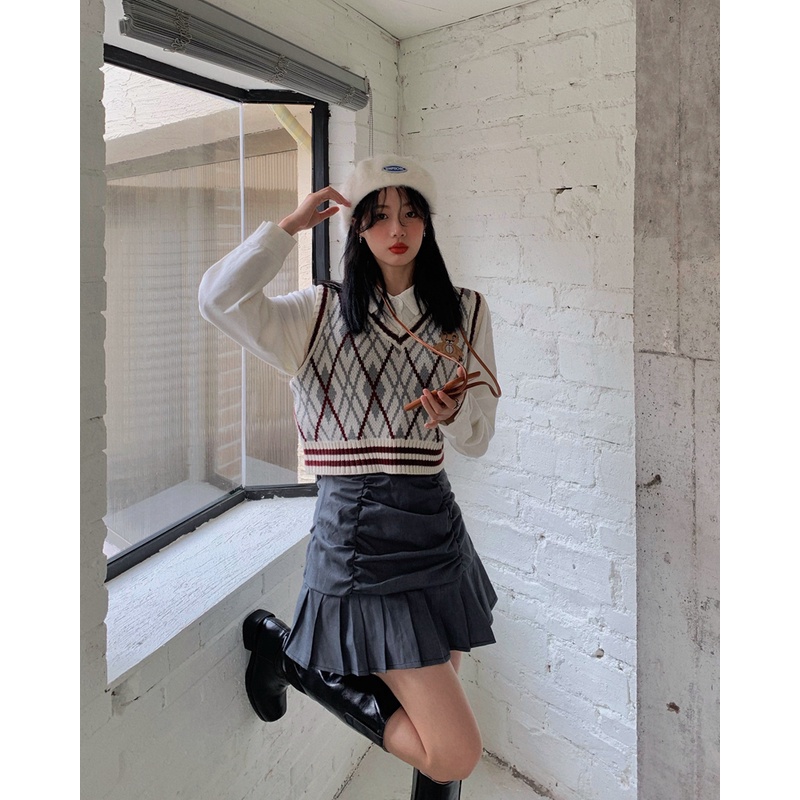 rompi rajut wanita korea style fashion beruang bordir V-neck crop rajut rompi atasan tanpa lengan wanita