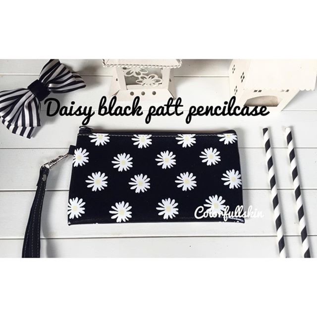 

Pencilcase daisy pattern black (gambar bisa diganti)