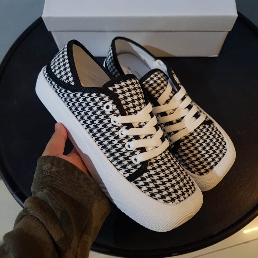 RYX - Plaid Line Sepatu Sneakers Trendy Casual/Travel - Ori Import