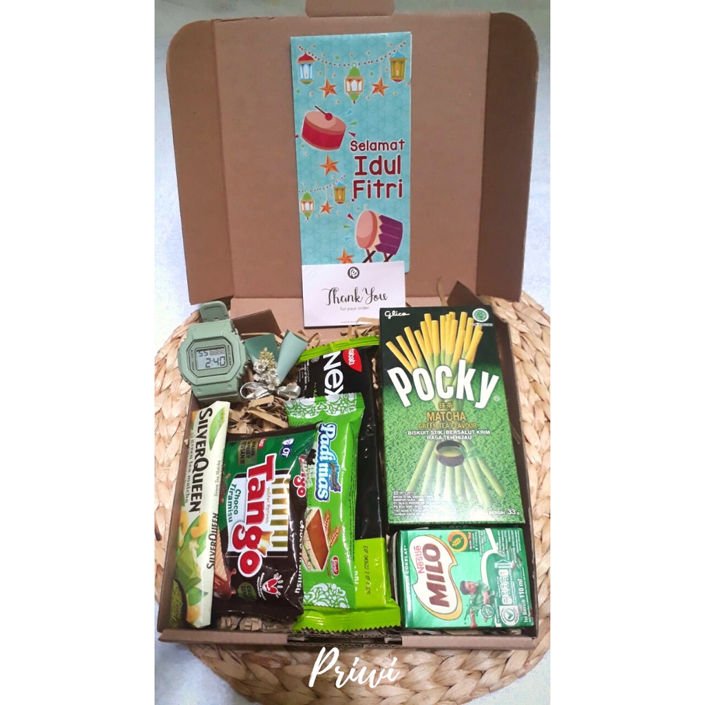 

HAMPERS LEBARAN IDUL FITRI SNACKBOX MURAH MAKANAN