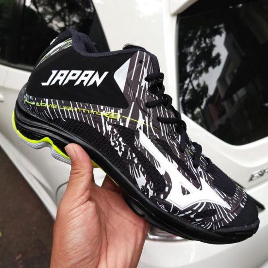 SEPATU VOLLY MIZUNO WLZ 6 MID - MIZUNO WLZ 6 JAPAN - WLZ 6 MID -SEPATU VOLI MIZUNO WLZ 6 - SEPATU VO