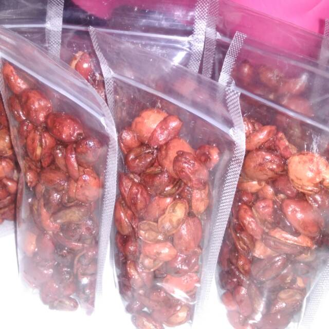 

Keripik kulit melinjo