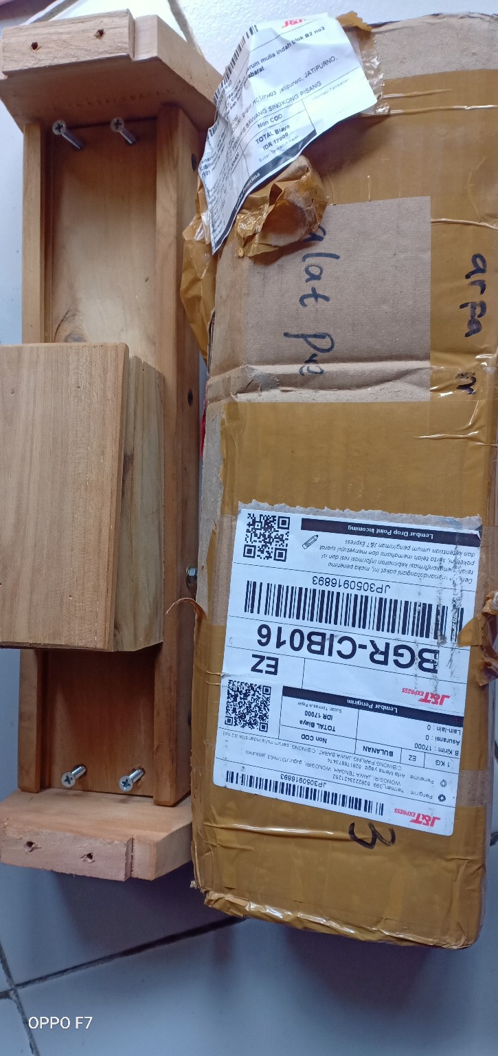 Alat Pengiris Bawang Singkong Pisang Serbaguna Ukuran Kecil