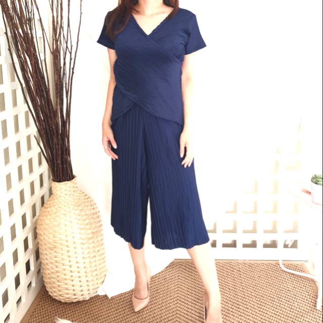 XIE PLEATS TOP - atasan plisket