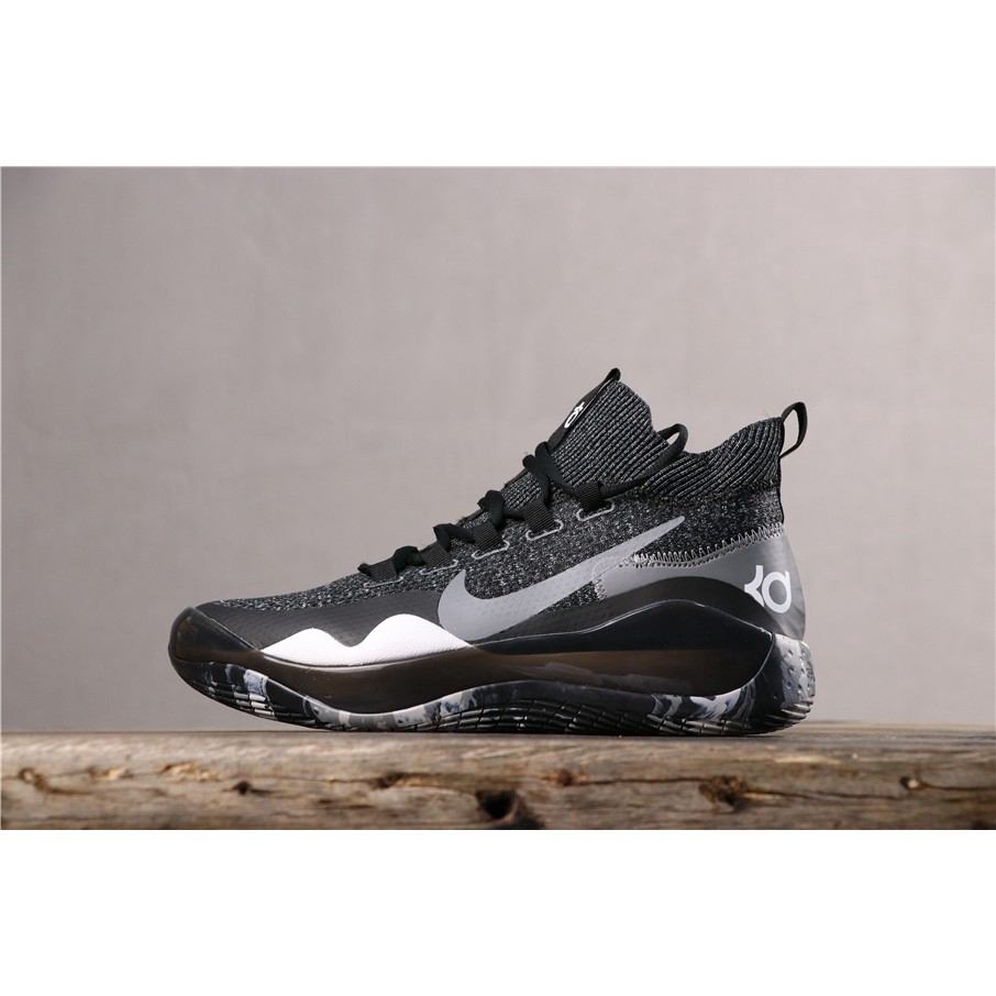 sepatu basket nike zoom