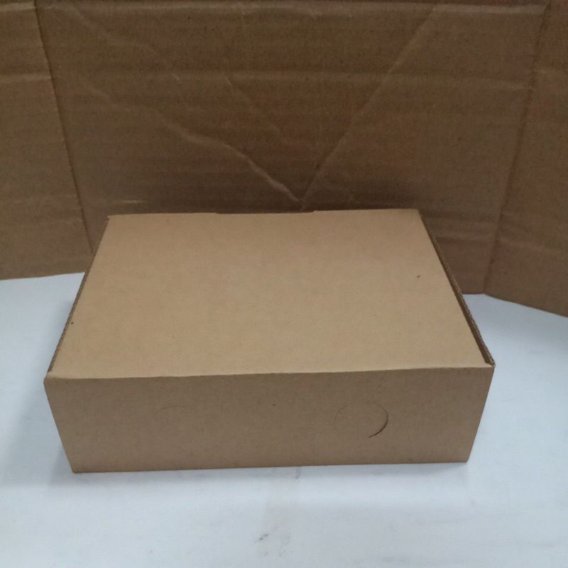 

Dus Box Karton Kotak Corrugated Coklat 12x16x5 cm