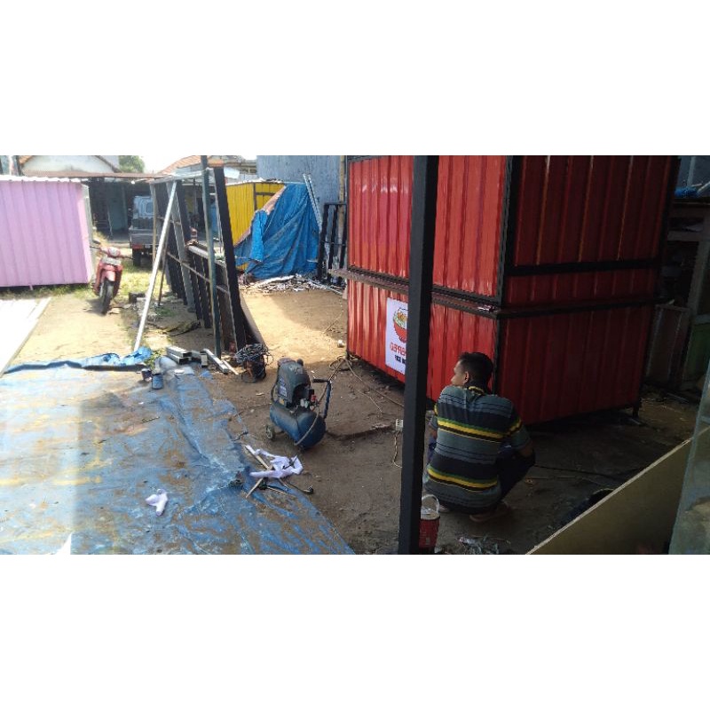 booth Teh poci costume