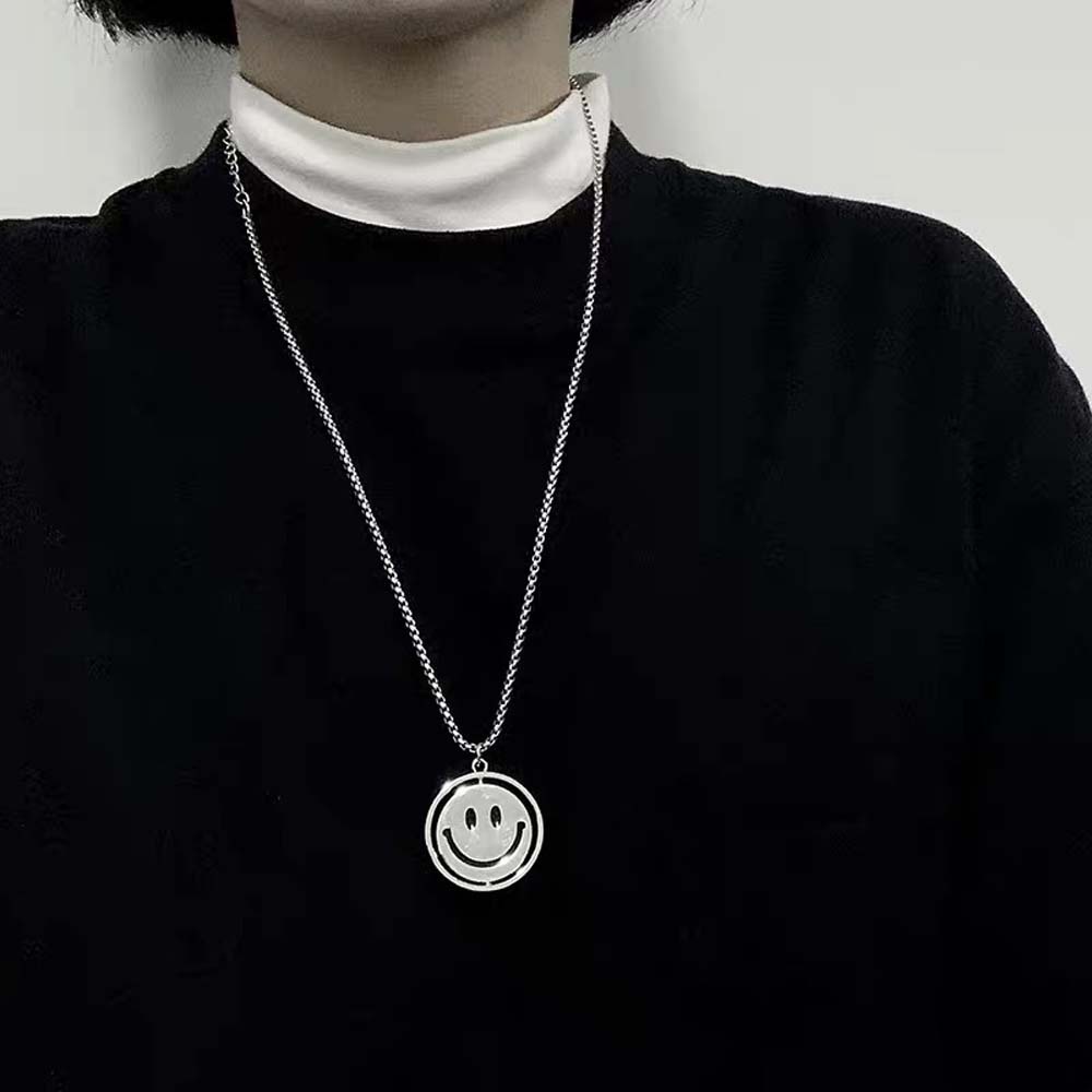 MXBEAUTY Trendy Circle Necklaces Hiphop Fashion Jewelry Clavicle Chain Smiley Face Punk Men OT Buckle Personality For Women Choker