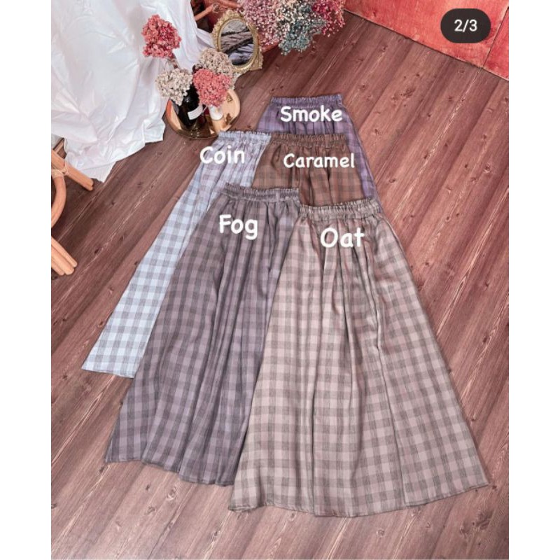 Azkya Skirt By Yukkemari