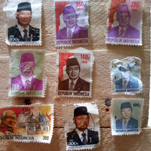 

Perangko tahun 90an gambar Bapak Soeharto