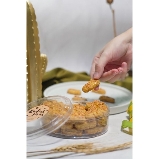 

Kastengel Premium Wijsman Kue Kering Cookies