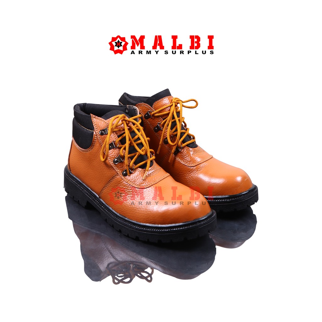 Sepatu Safety Besi World Cruiser 1813 Tan