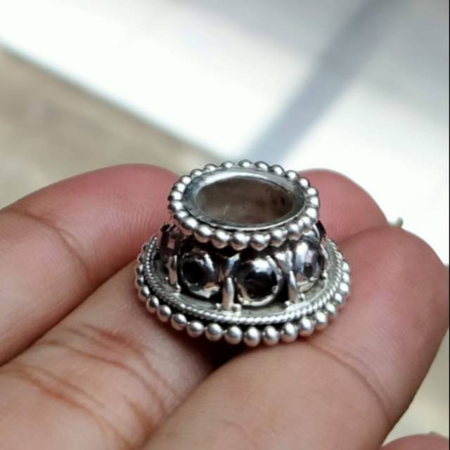 Mendak Selut Keris Perak Asli Mata Yakut