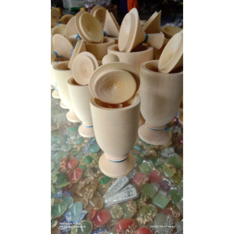 Gelas pasak_bumi atau cangkir pasak bumi