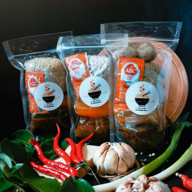 

MIE AYAM NIKMAT ORIGINAL