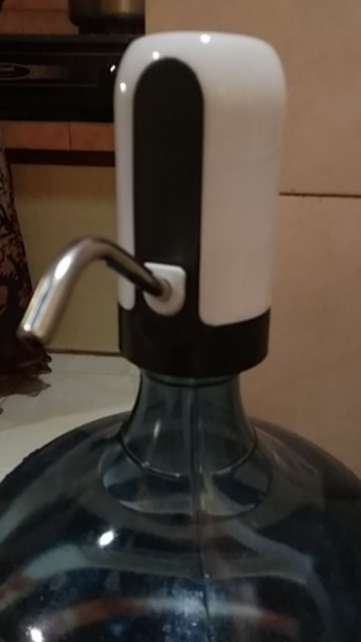 Pompa Air Minum Galon Lampu Led Elektrik Otomatis Usb Electric Water Pumping Dispenser 4 Watt Putih