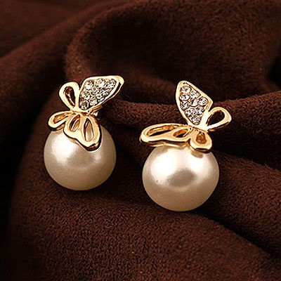 LRC Anting Tusuk Posh Gold Color Butterfly Pearl Design A32409