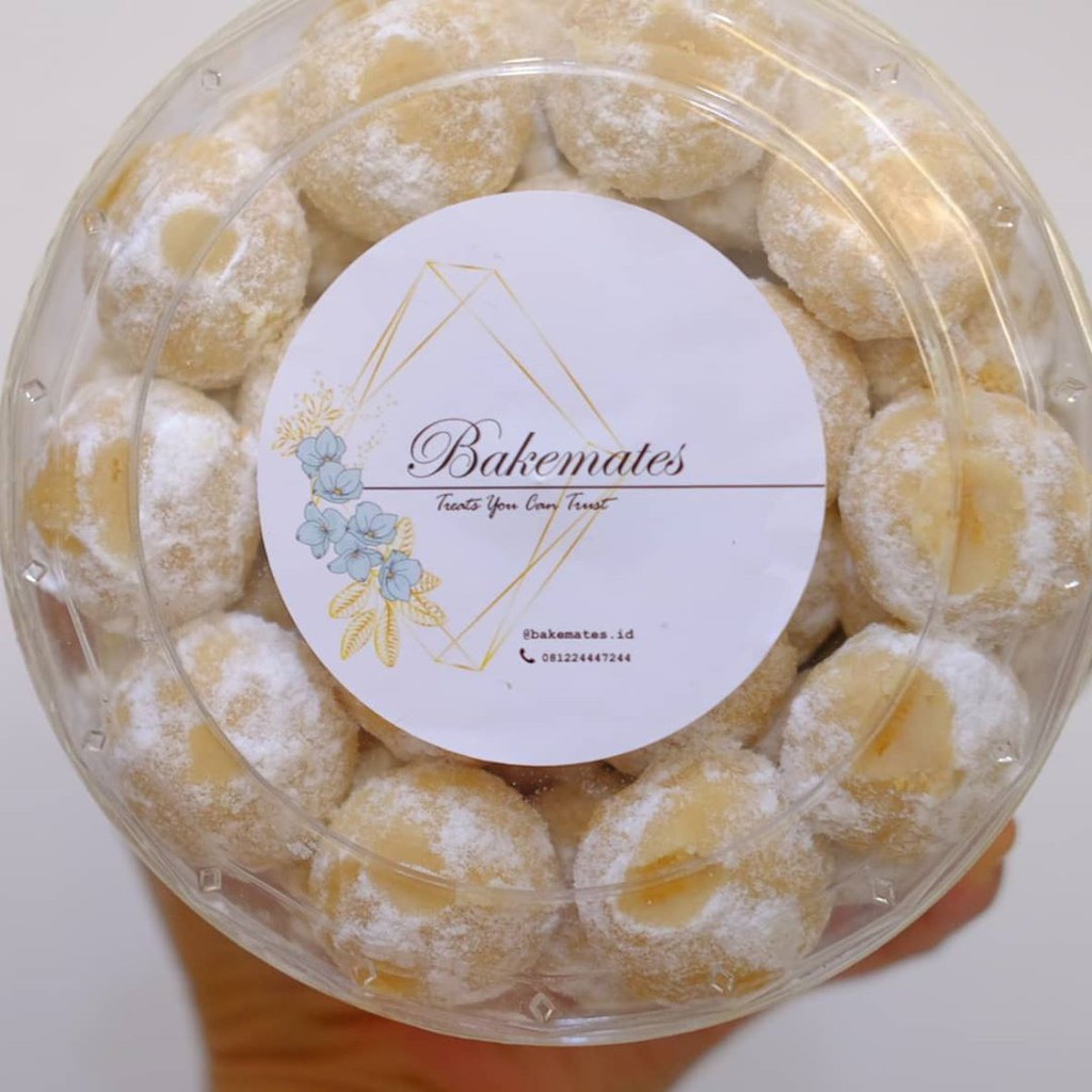 

Putri salju kacang mede