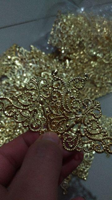 Siku Emas Hiasan Hantaran Kotak