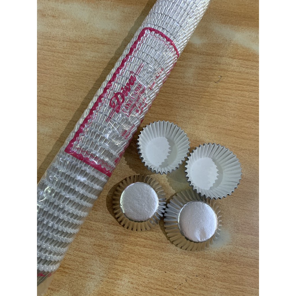 Case Diva 80/32 SILVER 1 roll 1000 pc cup muffin kertas muffin cupcake