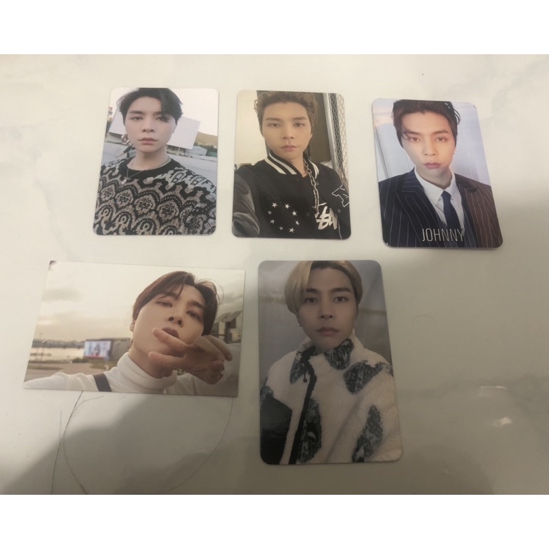 PC JOHNNY (WTS LOVEHOLIC A VER)
