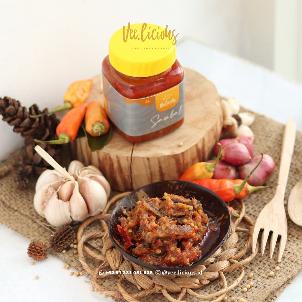 

Sambal Klotok Vee.licious - Kemasan 200 gr