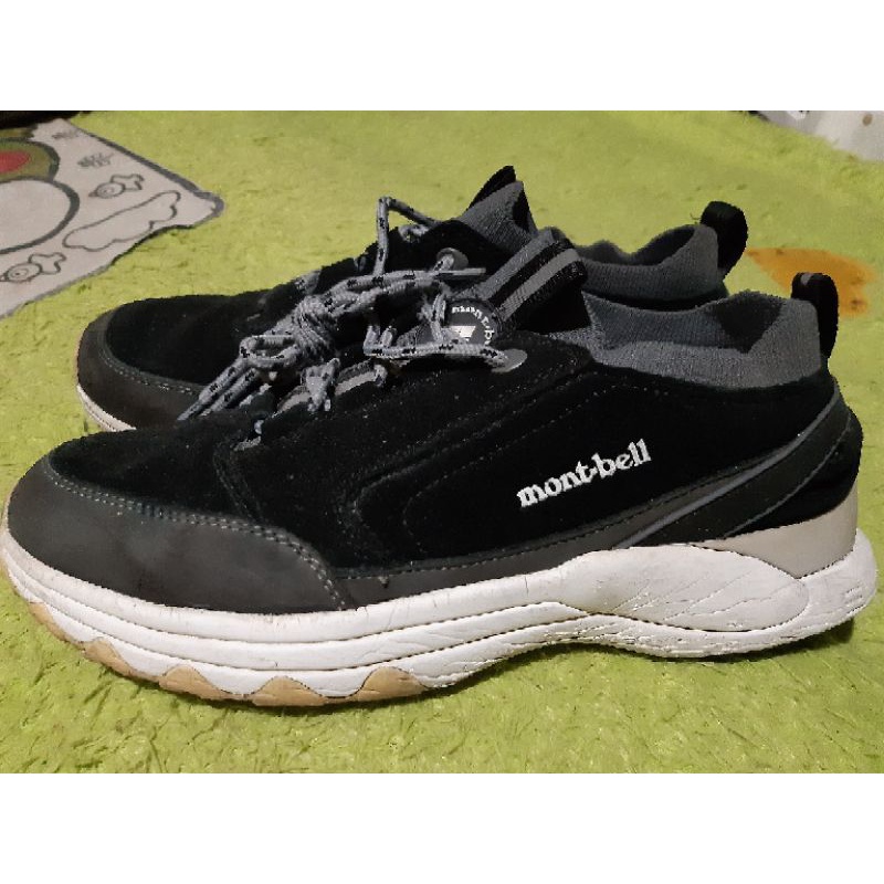 Sepatu Mont Bell