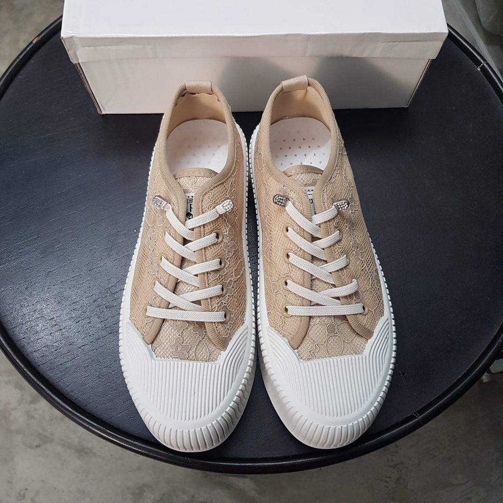 [✅BISA COD] 7001 SEPATU WANITA SOL TEBAL MESH BUNGA (REAL PICTURE)