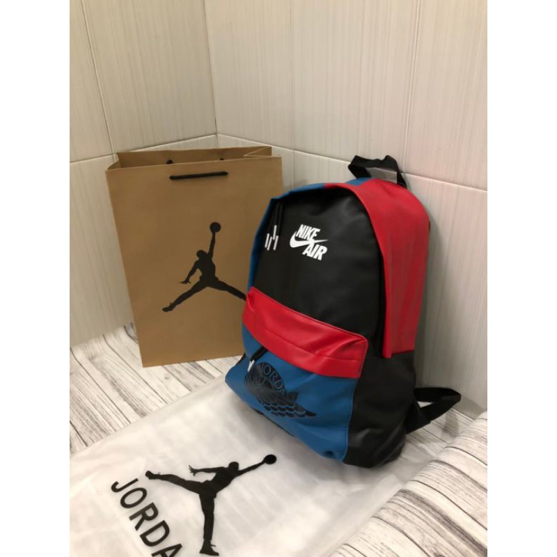 

NIKE 4IRJORDAN BAG PACK + PAPERBAG