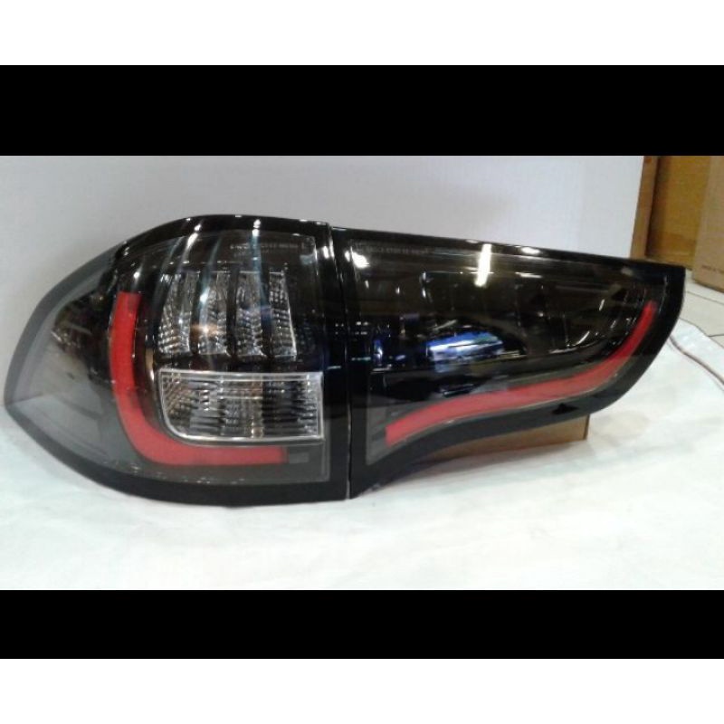 lampu stoplamp pajero lama 2008-2015