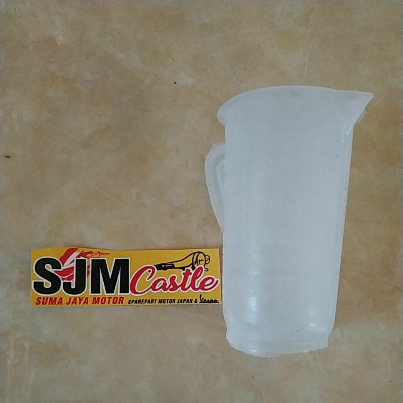 Takaran oli samping motor