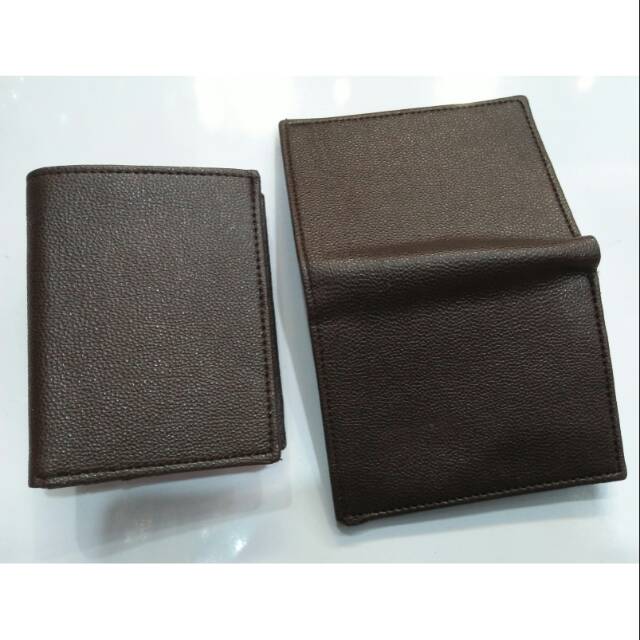 Dompet kartu lipat pendek polos