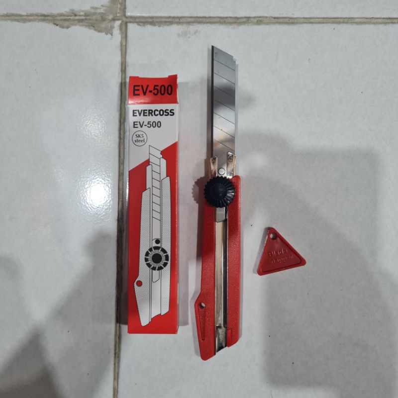 

Cutter Besar L500 Super Tajam Super Grosir /harga per pcs