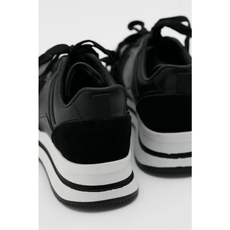 Berrybenka - Sepatu Sneakers Wanita Sully Sneakers Street-3