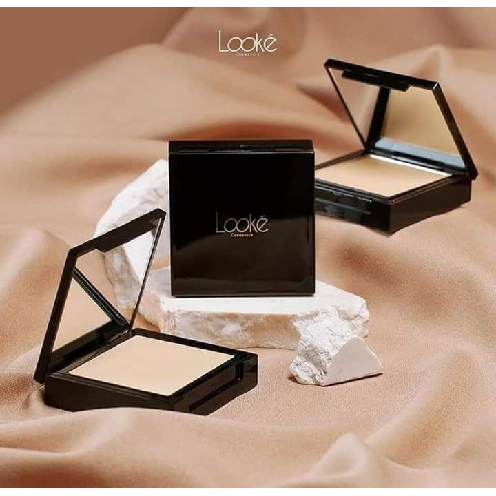 BEDAK PADAT LACOCO NASA / LOOKE HOLYPERFECTING PRESSED POWDER / PRODUK BARU NASA