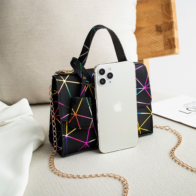 Tas Korea Selempang Warna Laser Segitiga Rantai DIagonal Tas Bahu Handbag Fashion Terbaru A3