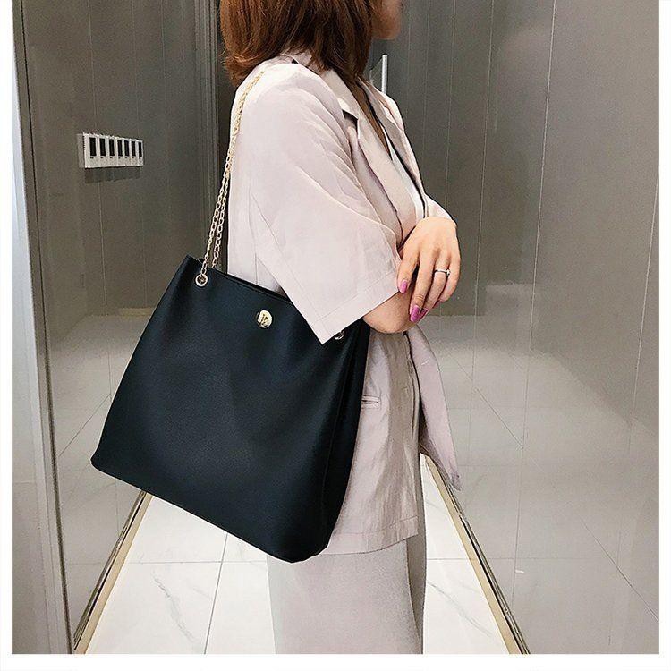 Shoulder Bag / Tas Rantai Wanita / Tas Import Wanita