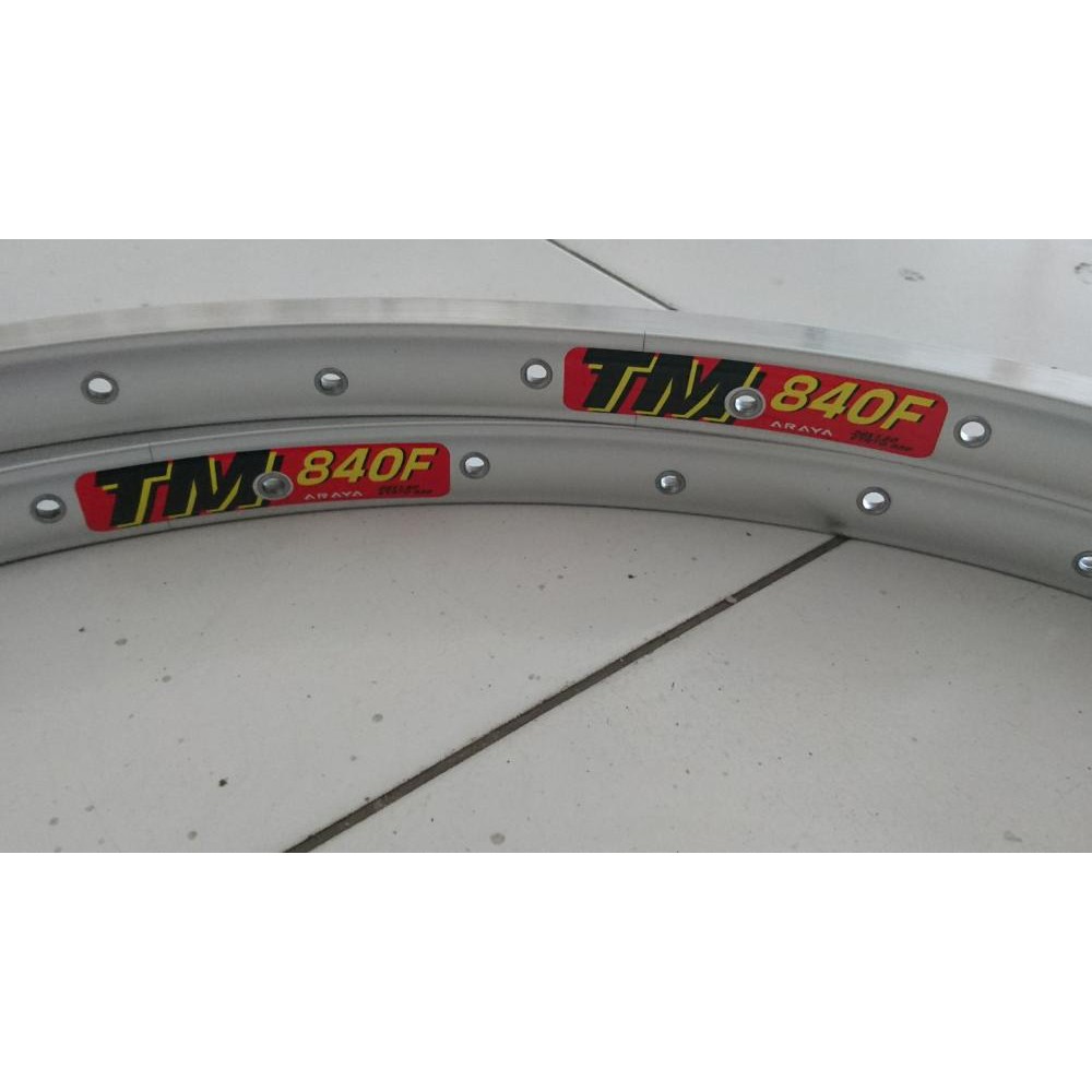 Rims Araya TM 840 F Vbrake 26" 36 Hole Silver Terbaik