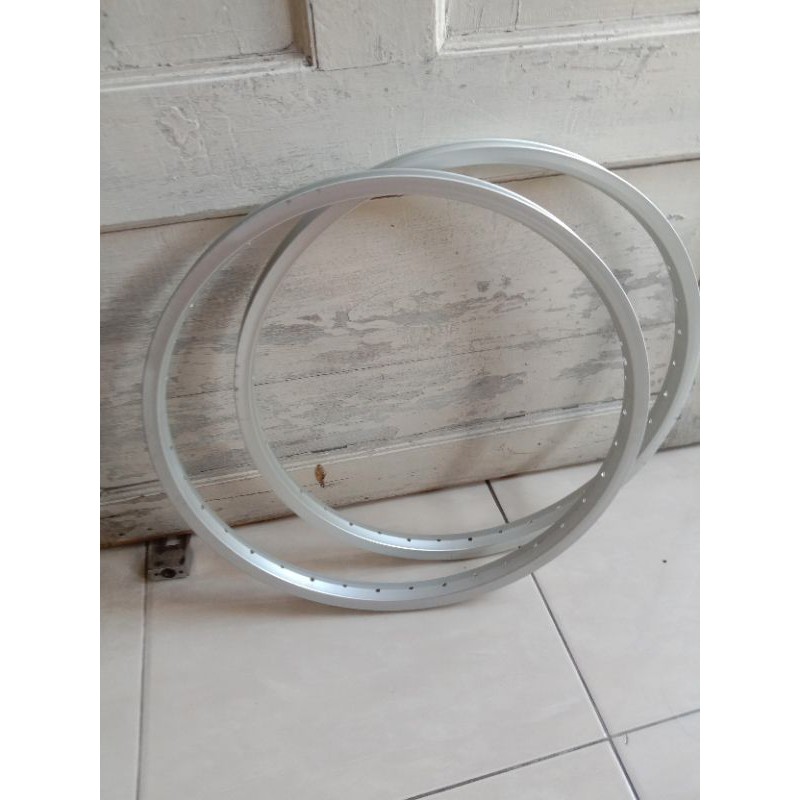 velg UK 20 Aloy,lobang 36,