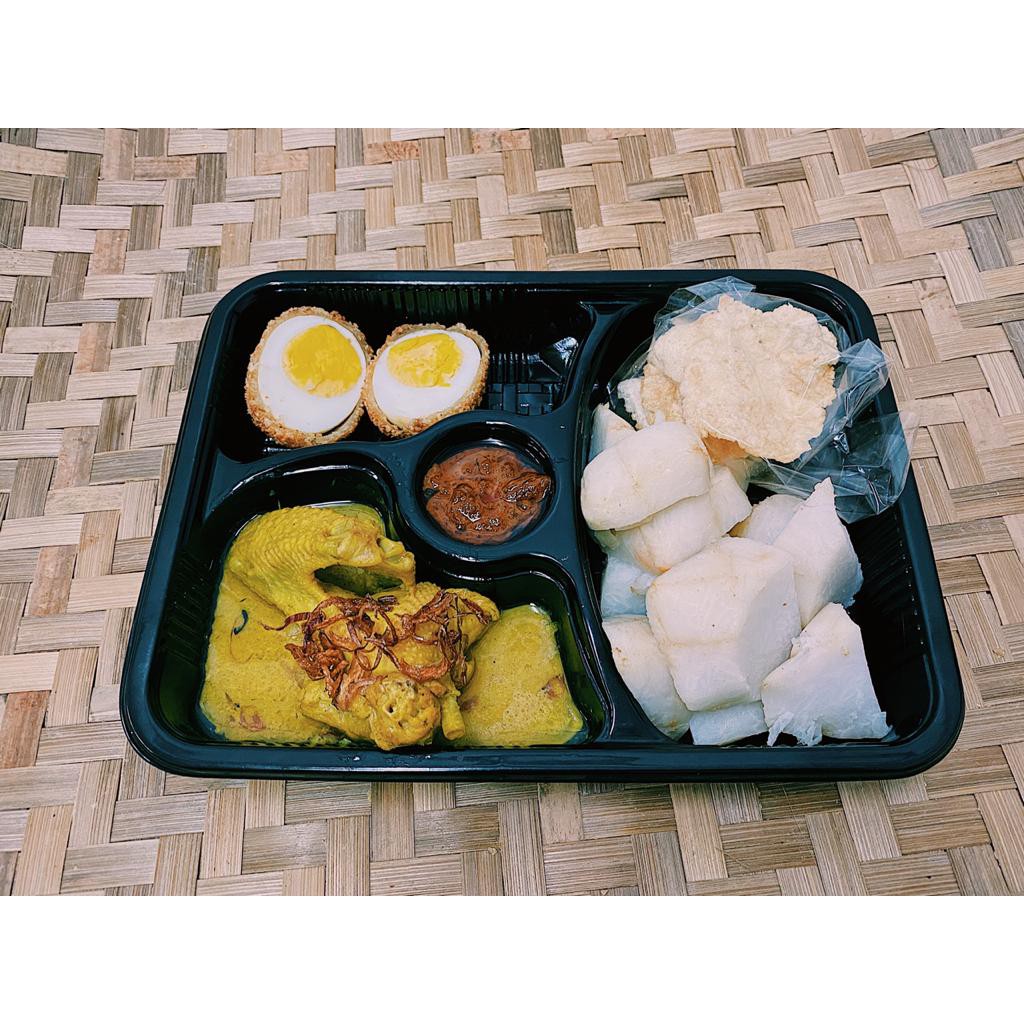 

Ketupat Opor Ayam (Lunch Box)