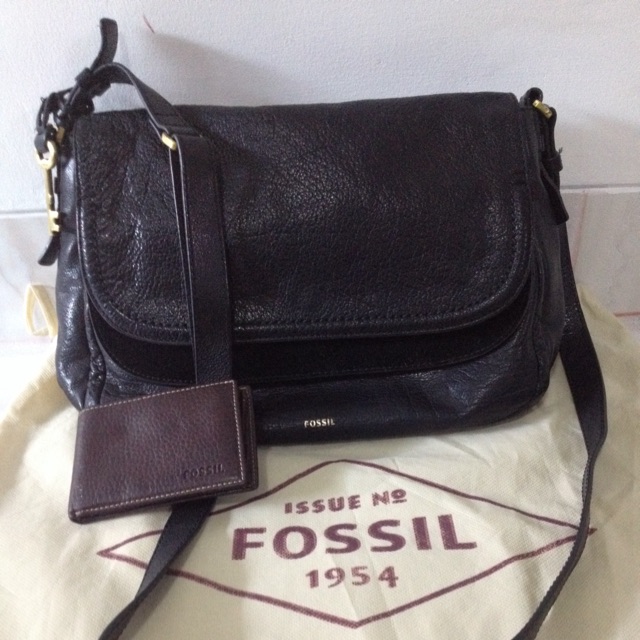 Tas Fossil Peyton doubleflap black large original 100% preloved vvgc complete key dan dustbag