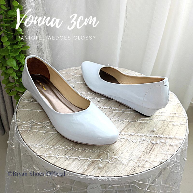 Bryan Vonna Pantofel Wedges 7cm 3cm Glossy Formal Kantor Kilap 36-40 41 42 43 Jumbo Oversize Bigsize