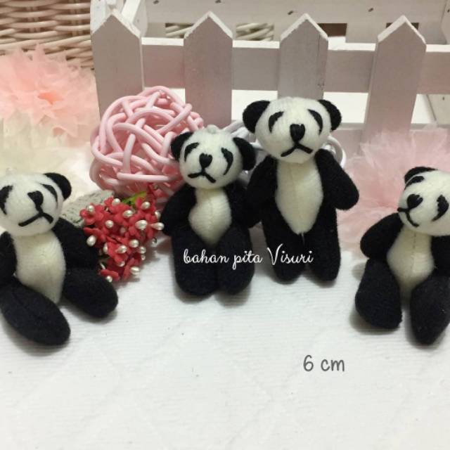 Boneka Panda