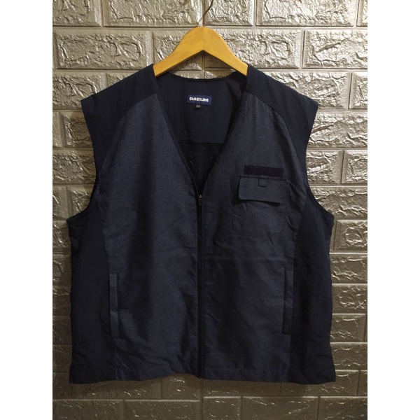 Vest rompi size XL second