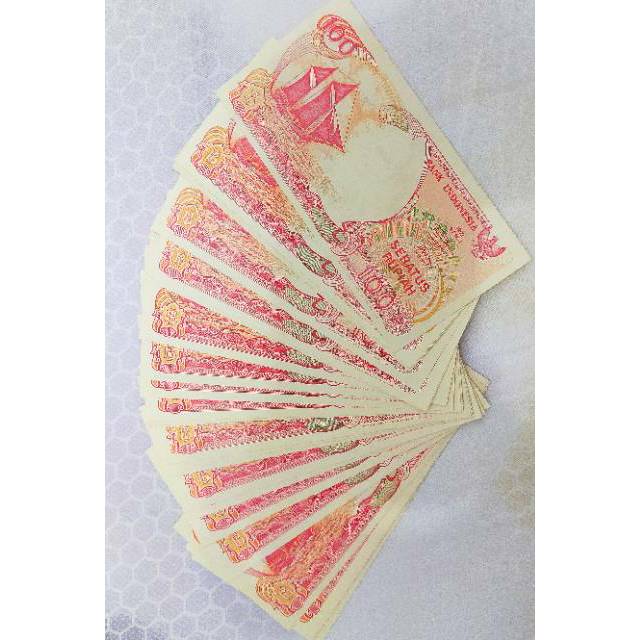 UANG KUNO 100 RUPIAH KAPAL PINISI