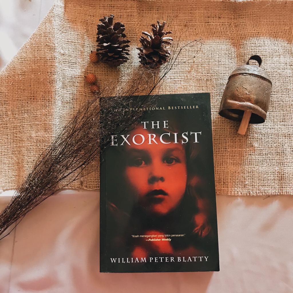 Buku Novel Horor Terjemahan The Exorcist - William Peter Blatty