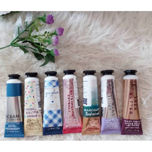 Jual Bath and Body Works Handcream (ocean, vanilla buttercream, gingham